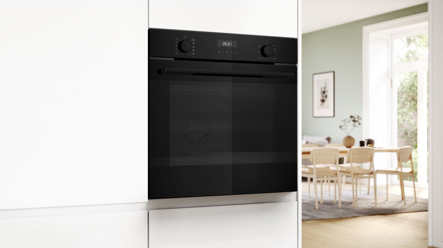 картинка Электрический духовой шкаф Bosch HJA737BA0 черный  