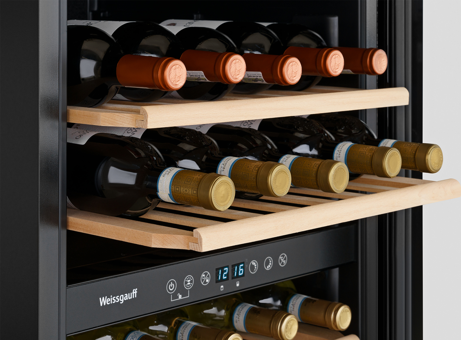картинка Полувстраиваемый винный шкаф Weissgauff WWC-77 DB DualZone 