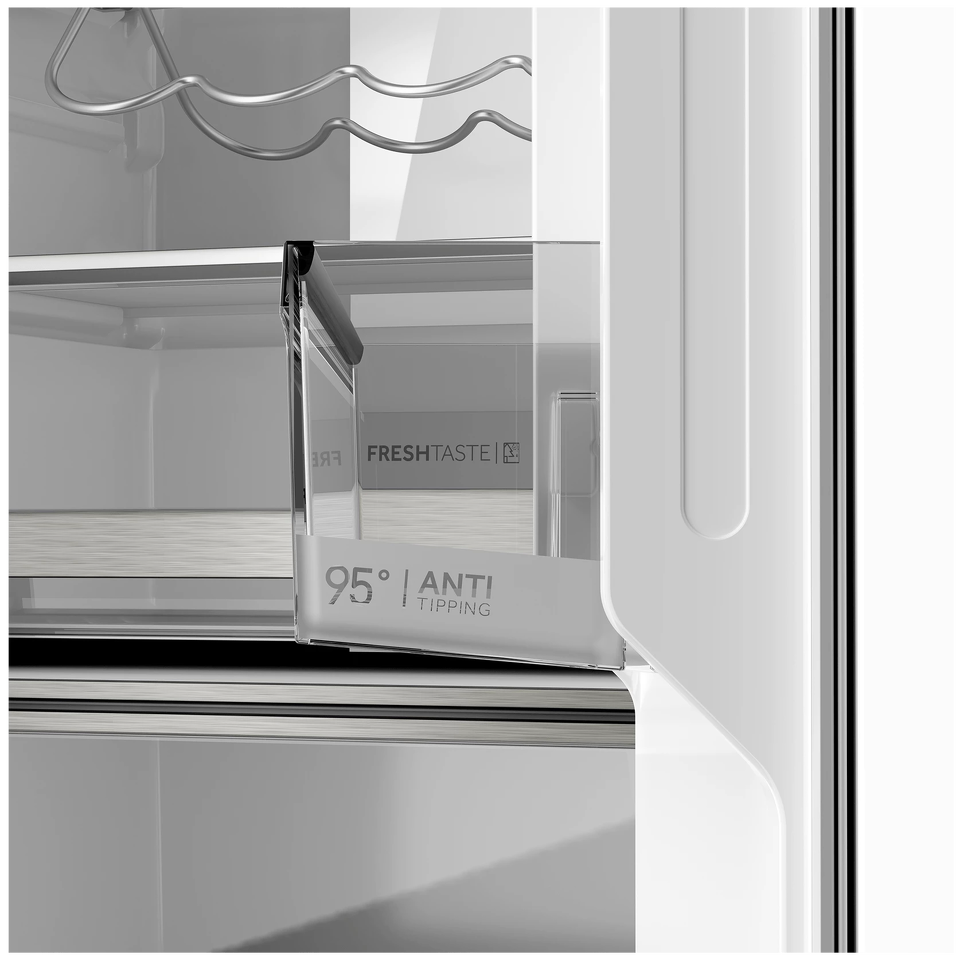 картинка Встраиваемый холодильник Haier BCF5261WRU 