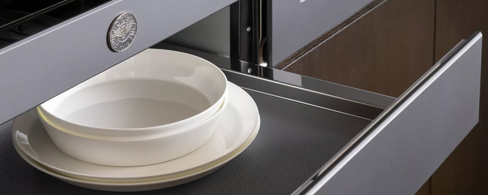 картинка Подогреватель посуды Bertazzoni WD60X нержавеющая сталь  картинка Подогреватель посуды Bertazzoni WD60X нержавеющая сталь