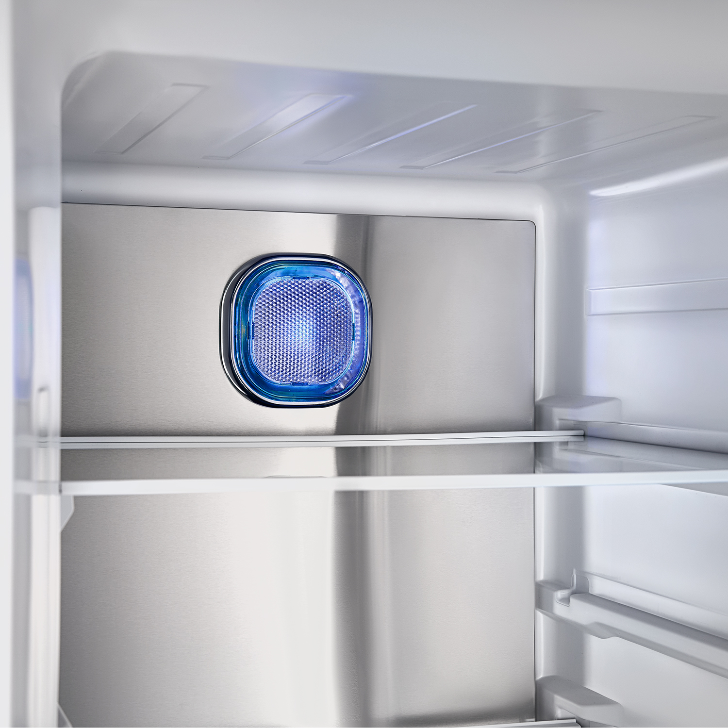 картинка Морозильная камера Lex LFR185.2WHD 