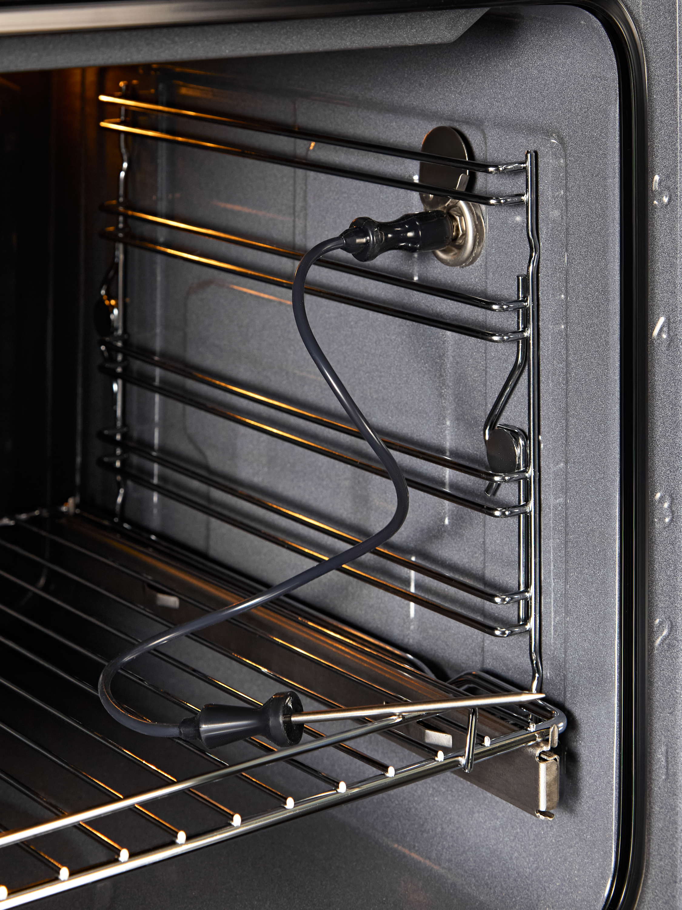 картинка Электрический духовой шкаф с функцией пароварки Vard VOS684SG 