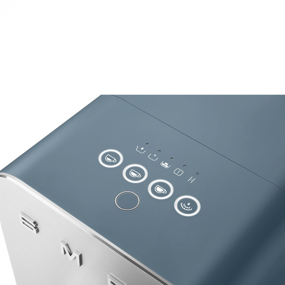 картинка Кофемашина Smeg BCC12SBMEU синий шторм матовый  картинка Кофемашина Smeg BCC12SBMEU синий шторм матовый