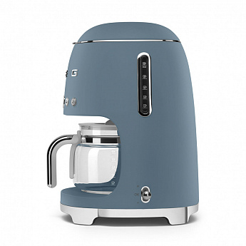 картинка Кофеварка Smeg DCF02SBMEU синий шторм матовый  картинка Кофеварка Smeg DCF02SBMEU синий шторм матовый