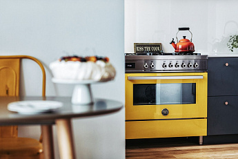 картинка Комбинированная кухонная плита Bertazzoni PRO96L1EGIT жёлтая 