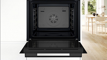 картинка Электрический духовой шкаф Bosch HJA737BA0 черный  