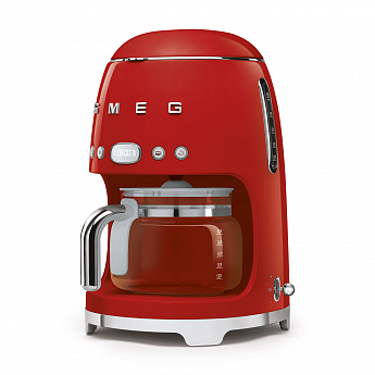 картинка Кофеварка Smeg DCF02RDEU  картинка Кофеварка Smeg DCF02RDEU