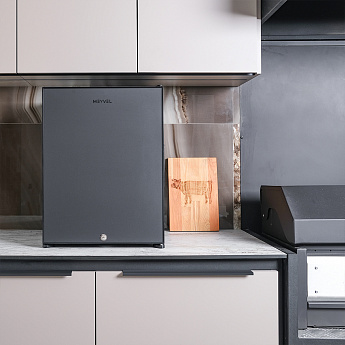 картинка Мини-бар Meyvel MMA-30B черный 